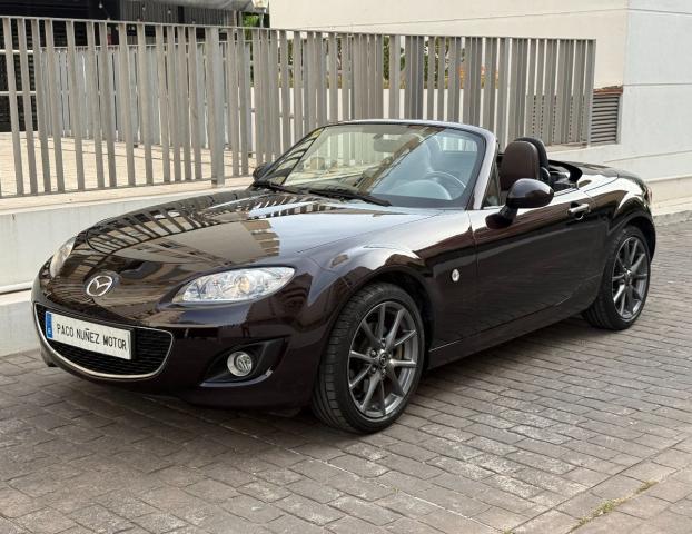 MAZDA MX5 Roadster Coupe Spring Special Edition