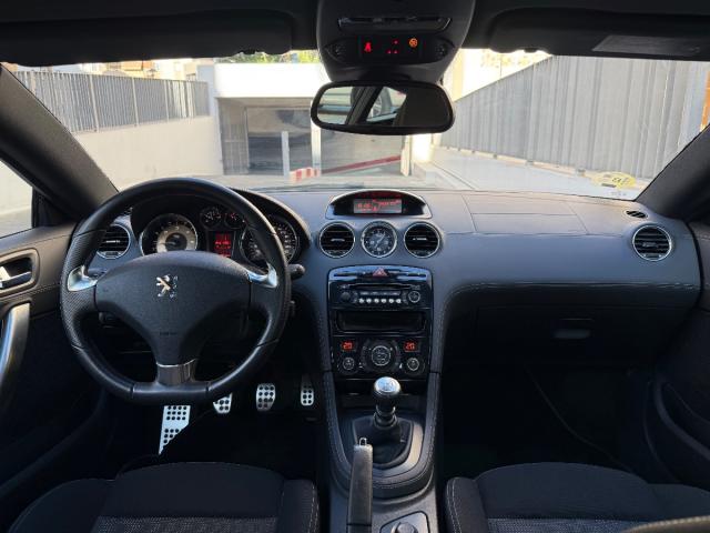 PEUGEOT – RCZ – 2.0 HDi 163Cv -VENDIDO-