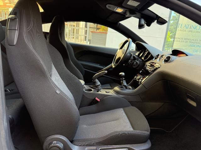 PEUGEOT – RCZ – 2.0 HDi 163Cv -VENDIDO-