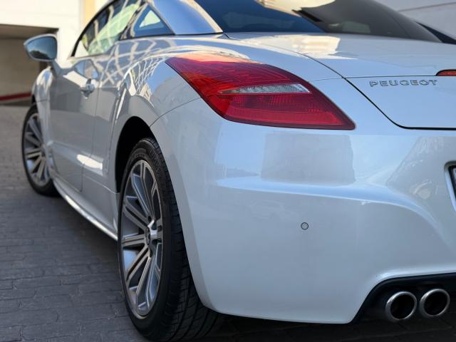 PEUGEOT – RCZ – 2.0 HDi 163Cv -VENDIDO-