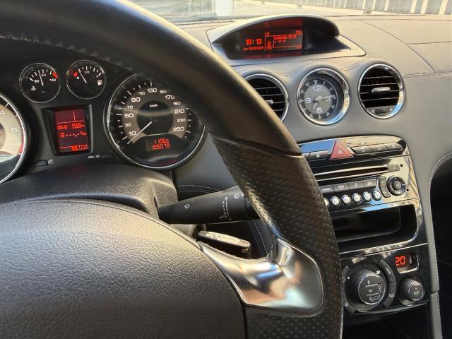 PEUGEOT – RCZ – 2.0 HDi 163Cv -VENDIDO-