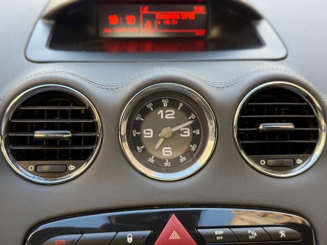 PEUGEOT – RCZ – 2.0 HDi 163Cv -VENDIDO-