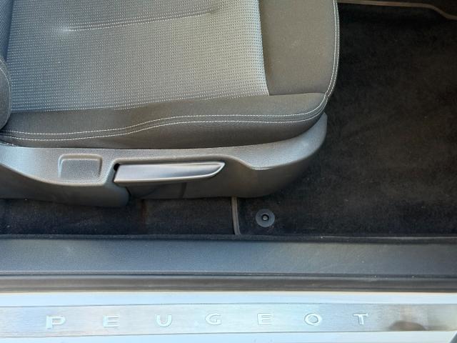 PEUGEOT – RCZ – 2.0 HDi 163Cv -VENDIDO-