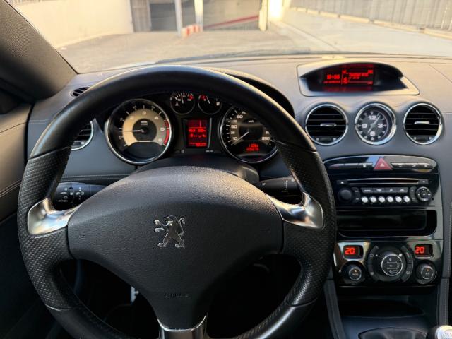PEUGEOT – RCZ – 2.0 HDi 163Cv -VENDIDO-