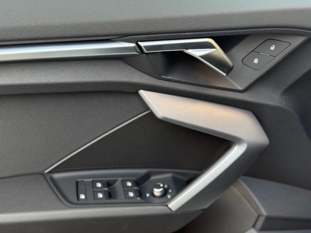 AUDI A3 Sportback 30TDI 116Cv -SOLO 600 KILOMETROS-