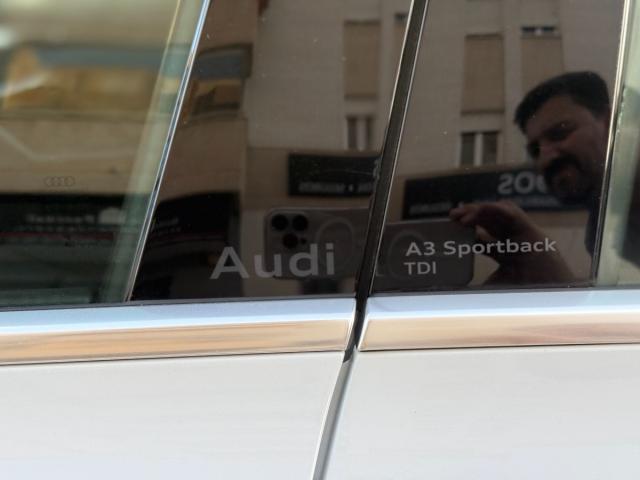 AUDI A3 Sportback 30TDI 116Cv -SOLO 600 KILOMETROS-