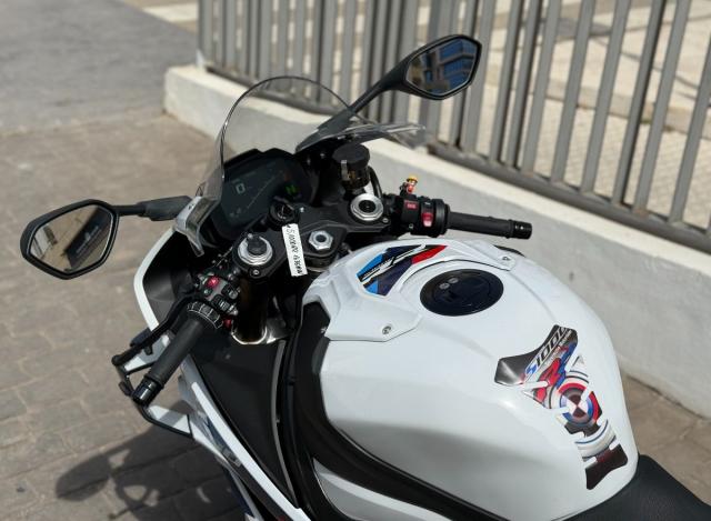 BMW – S 1000 RR -VENDIDA-
