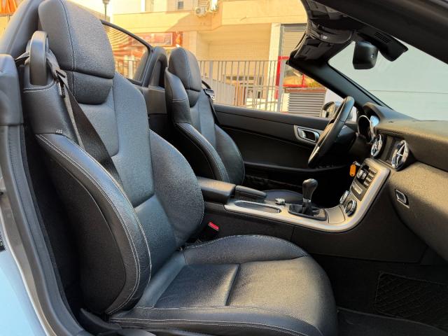 MERCEDES – Clase SLK – 200 BlueEFFICIENCY Aut.