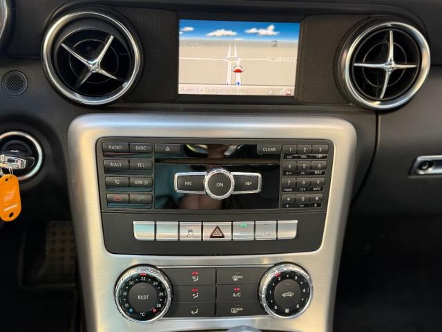 MERCEDES – Clase SLK – 200 BlueEFFICIENCY Aut.