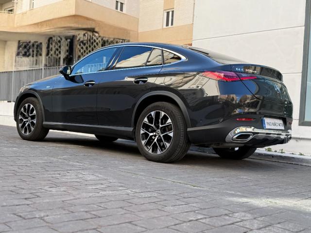 300 DIESEL HIBRIDO E. 4 MATIC