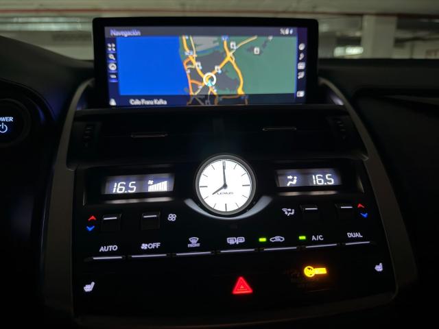 LEXUS – NX – 300h Business 2WD