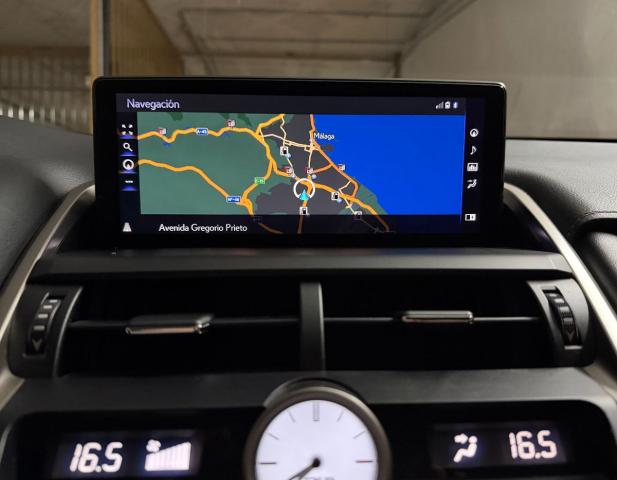 LEXUS – NX – 300h Business 2WD