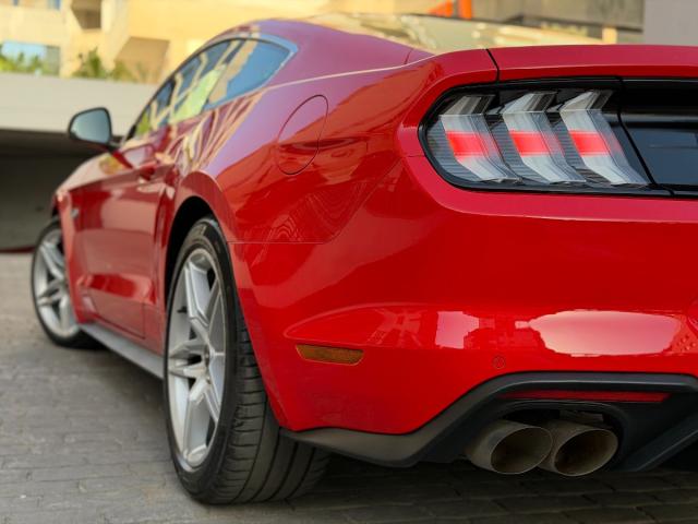 FORD Mustang Fastback GT 5.0 Ti-VCT V8 450Cv Aut.