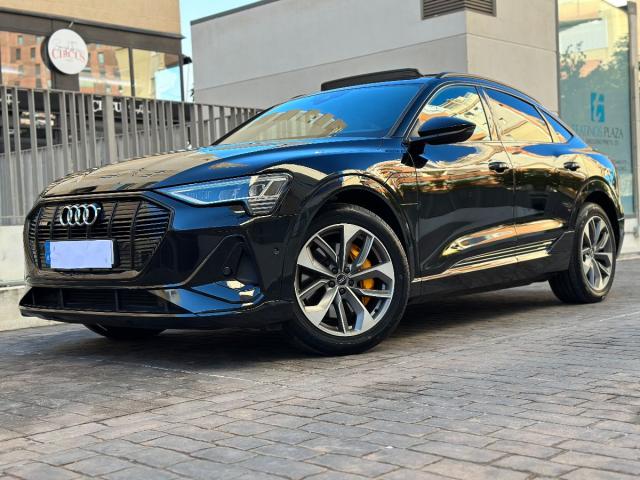 e-tron Sportback 50 quattro Black Line Edition