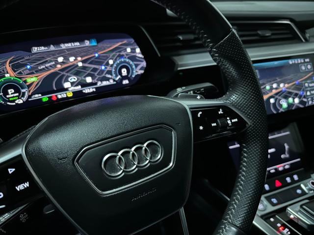 e-tron Sportback 50 quattro Black Line Edition