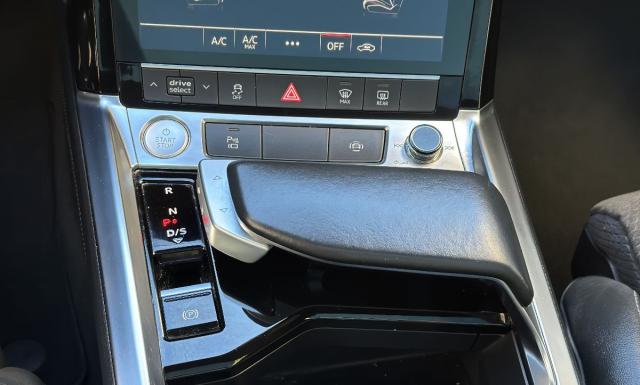 e-tron Sportback 50 quattro Black Line Edition