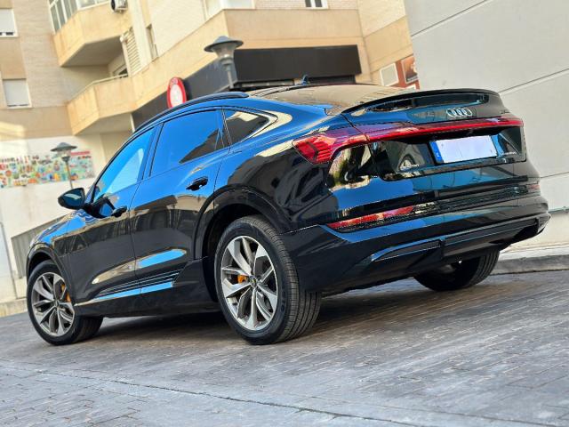 e-tron Sportback 50 quattro Black Line Edition