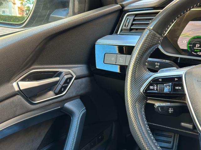 e-tron Sportback 50 quattro Black Line Edition