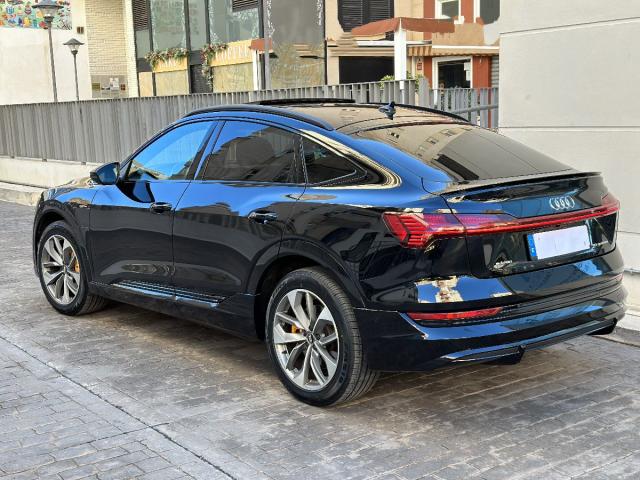 e-tron Sportback 50 quattro Black Line Edition