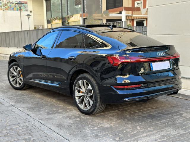e-tron Sportback 50 quattro Black Line Edition