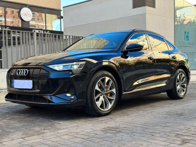 e-tron Sportback 50 quattro Black Line Edition