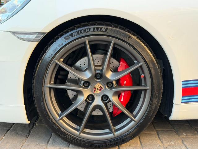 911 Carrera S -MARTINI RACING EDITION- -SOLO 80 UNIDADES-