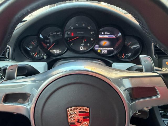 911 Carrera S -MARTINI RACING EDITION- -SOLO 80 UNIDADES-