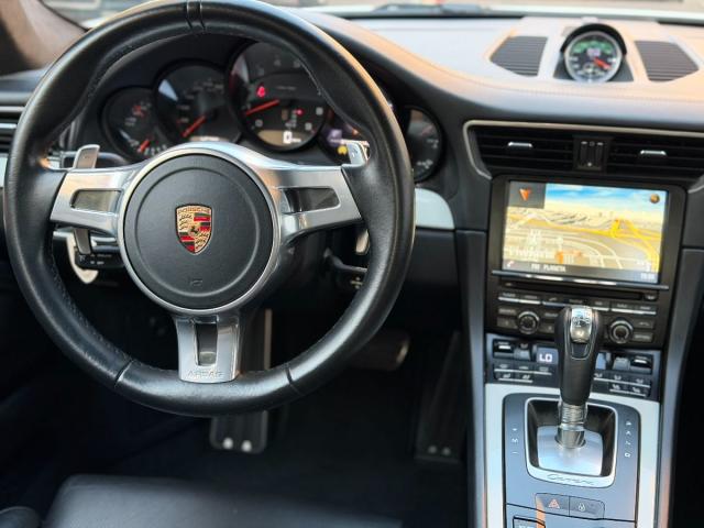 911 Carrera S -MARTINI RACING EDITION- -SOLO 80 UNIDADES-