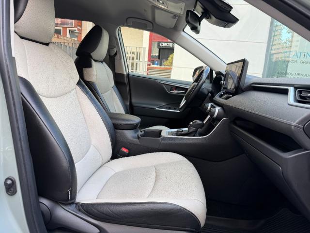 TOYOTA RAV4 Hybrid 220H 4×4 Advance Plus