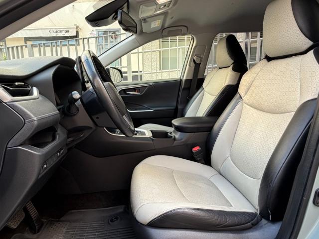 TOYOTA RAV4 Hybrid 220H 4×4 Advance Plus