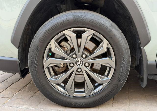 TOYOTA RAV4 Hybrid 220H 4×4 Advance Plus