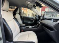 TOYOTA RAV4 Hybrid 220H 4×4 Advance Plus