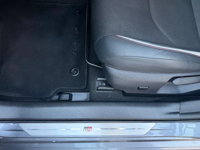 Hybrid GR Sport 140Cv