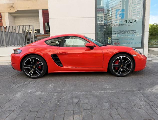 PORSCHE 718 Cayman S PDK -RESERVADO-