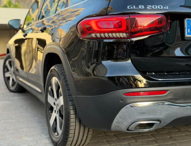 MERCEDES GLB 200d 8G-DCT 7 Plazas