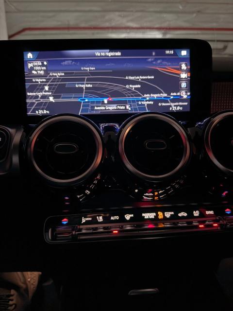 MERCEDES GLB 200d 8G-DCT 7 Plazas