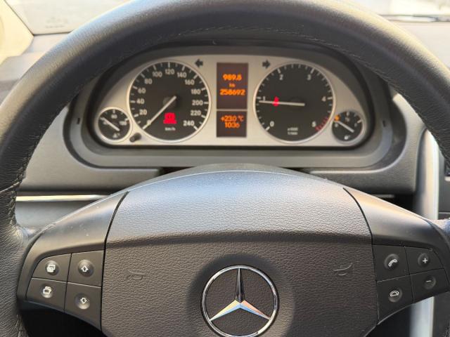 MERCEDES – Clase B – 200 CDI Sport